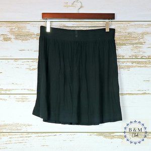 Ann Taylor Loft Women's Sz Small Black Flowy Skirt